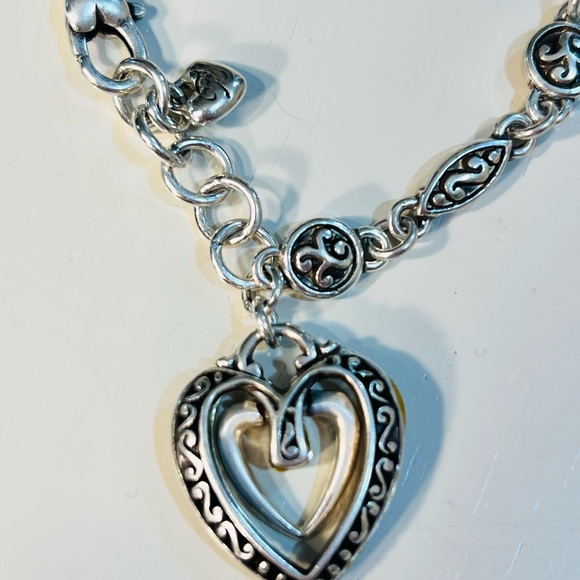 BRIGHTON DOUBLE OPEN-HEART CHARM SCROLL LINKED BRACELET - Picture 3 of 6